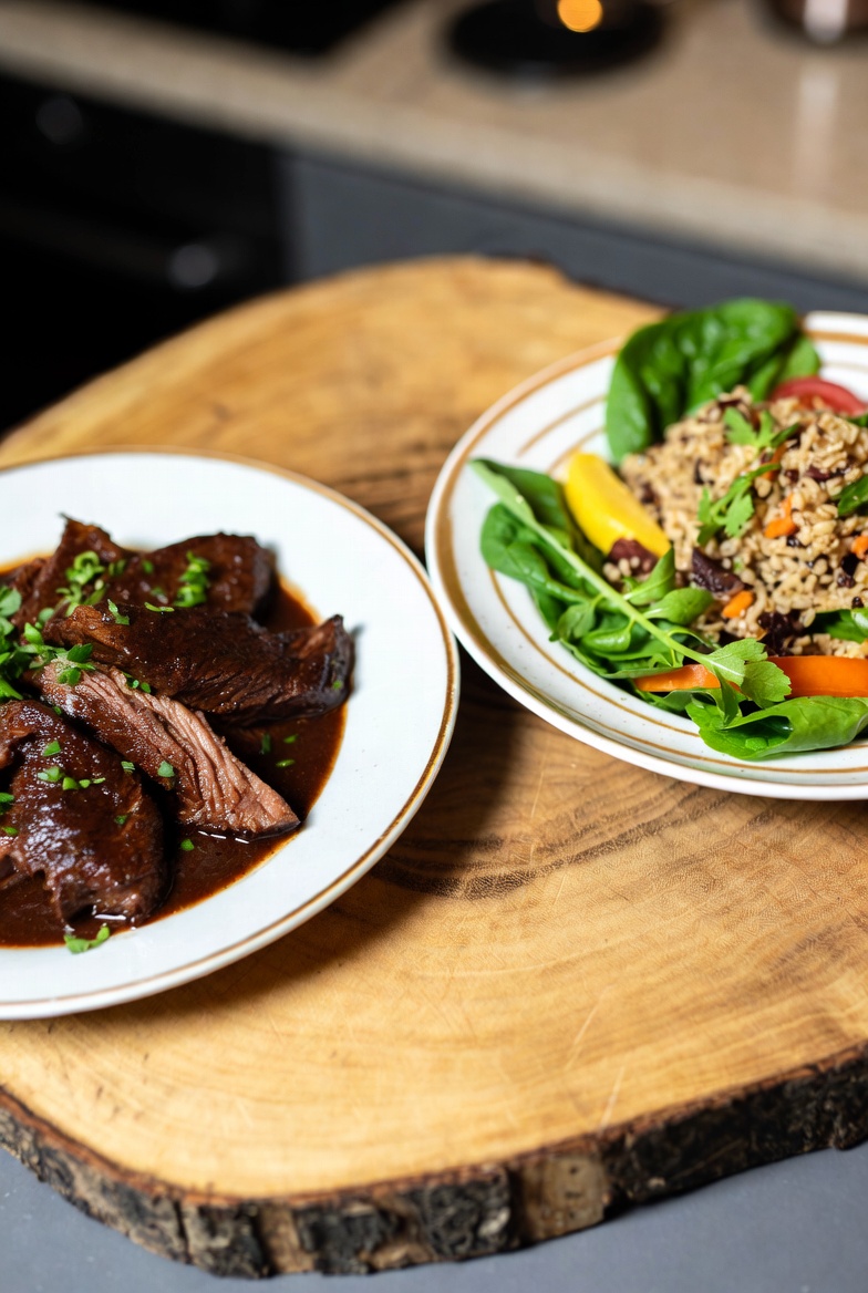 Grilled Steak & Avocado Power Salad